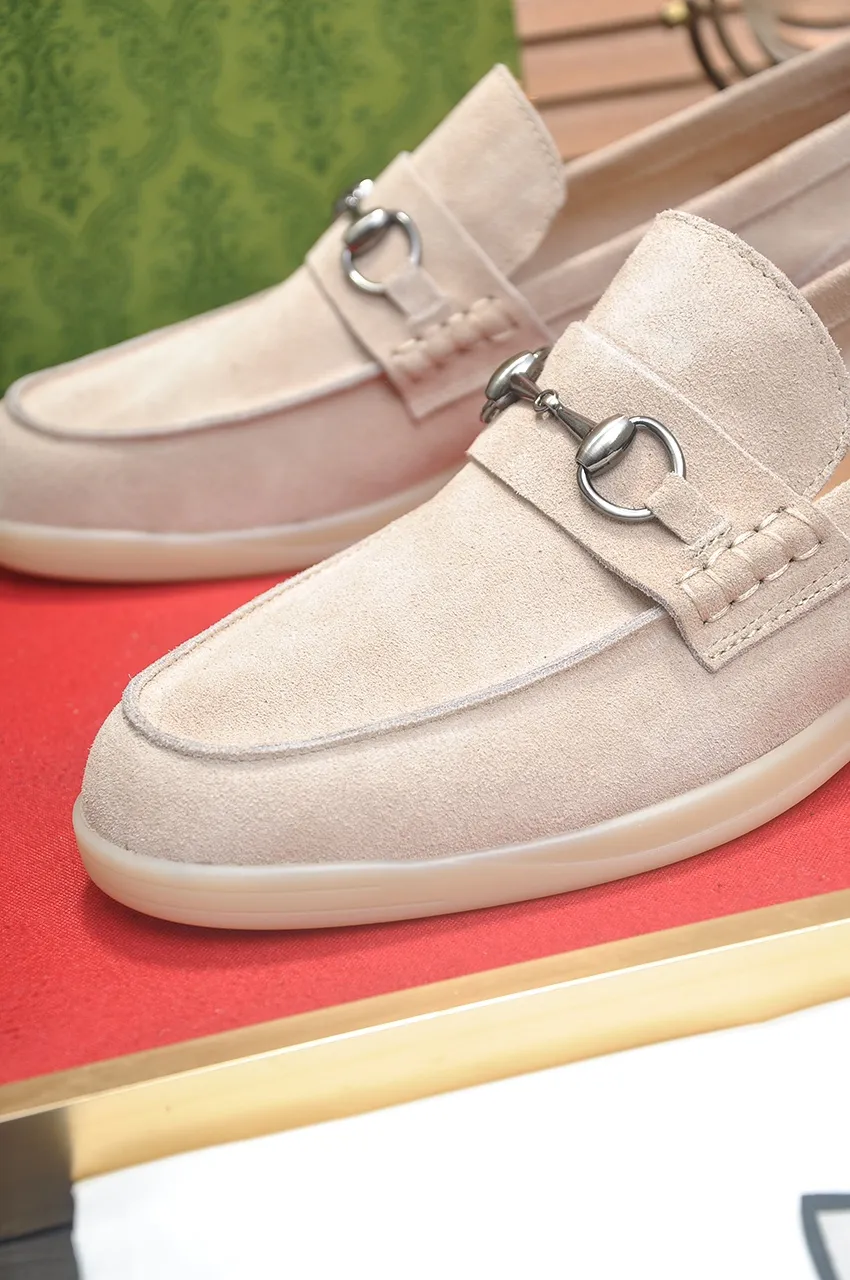 Men's shoes 💰440💶【GUCCI】 (High-end Niuli) New 🍀Gucci* - top version Gucci classic casual leather shoes! It is made of imported original cowhide and has a comfortable first layer of cowhide lining! Original wear-resistant rubber outsole! High quality products! Code number 38-44!